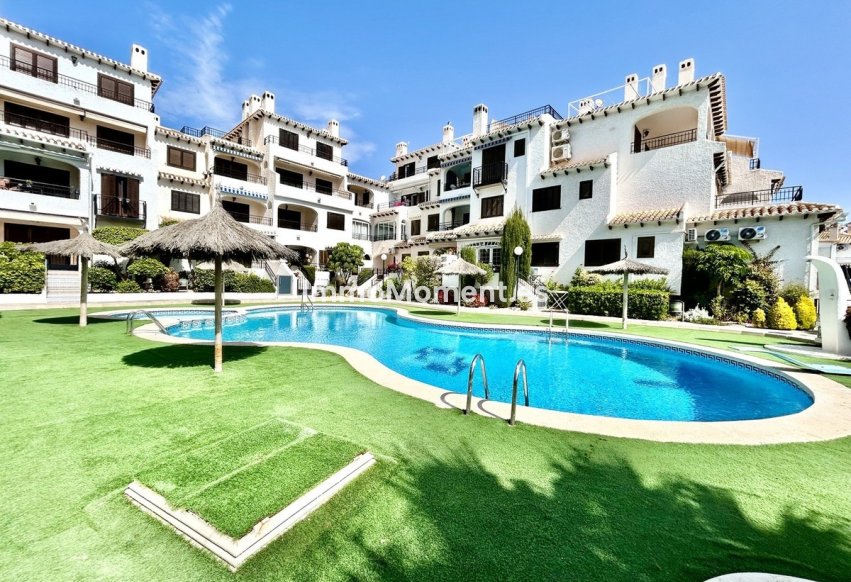 Resale - Apartment - Orihuela Costa - Cabo roig - La Zenia