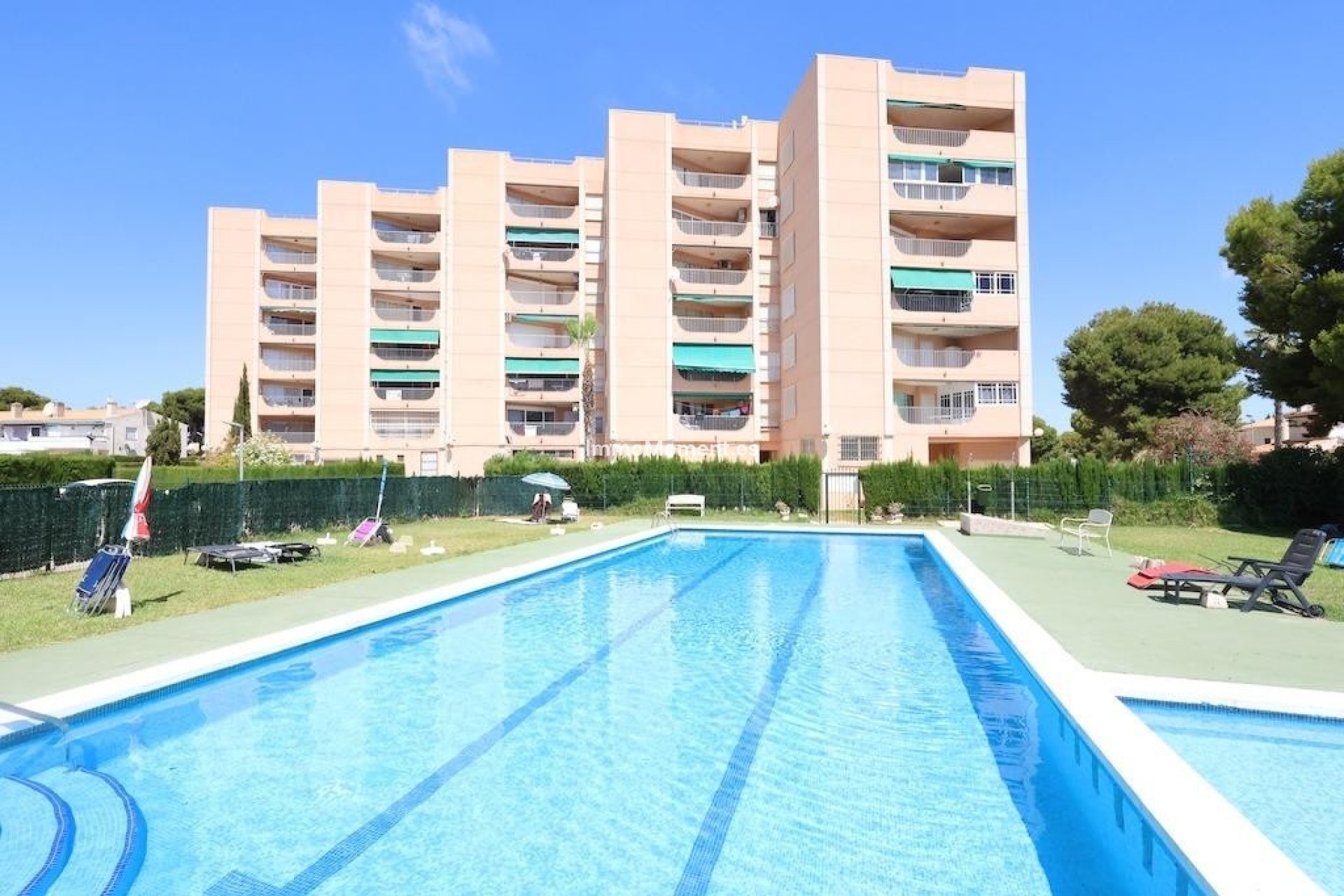 Resale - Apartment - Orihuela Costa - Cabo roig - La Zenia