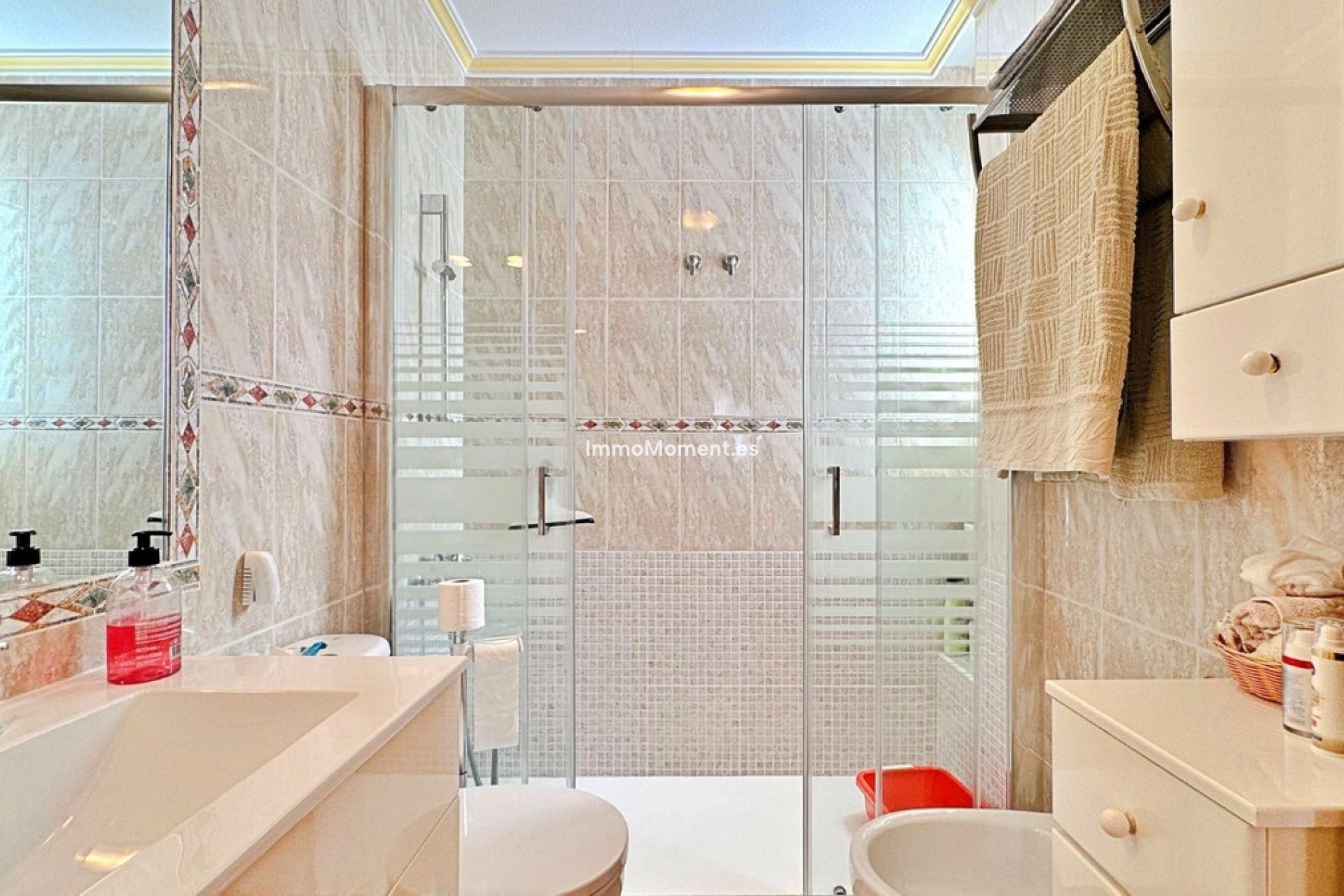 Resale - Apartment - Orihuela Costa - Cabo roig - La Zenia