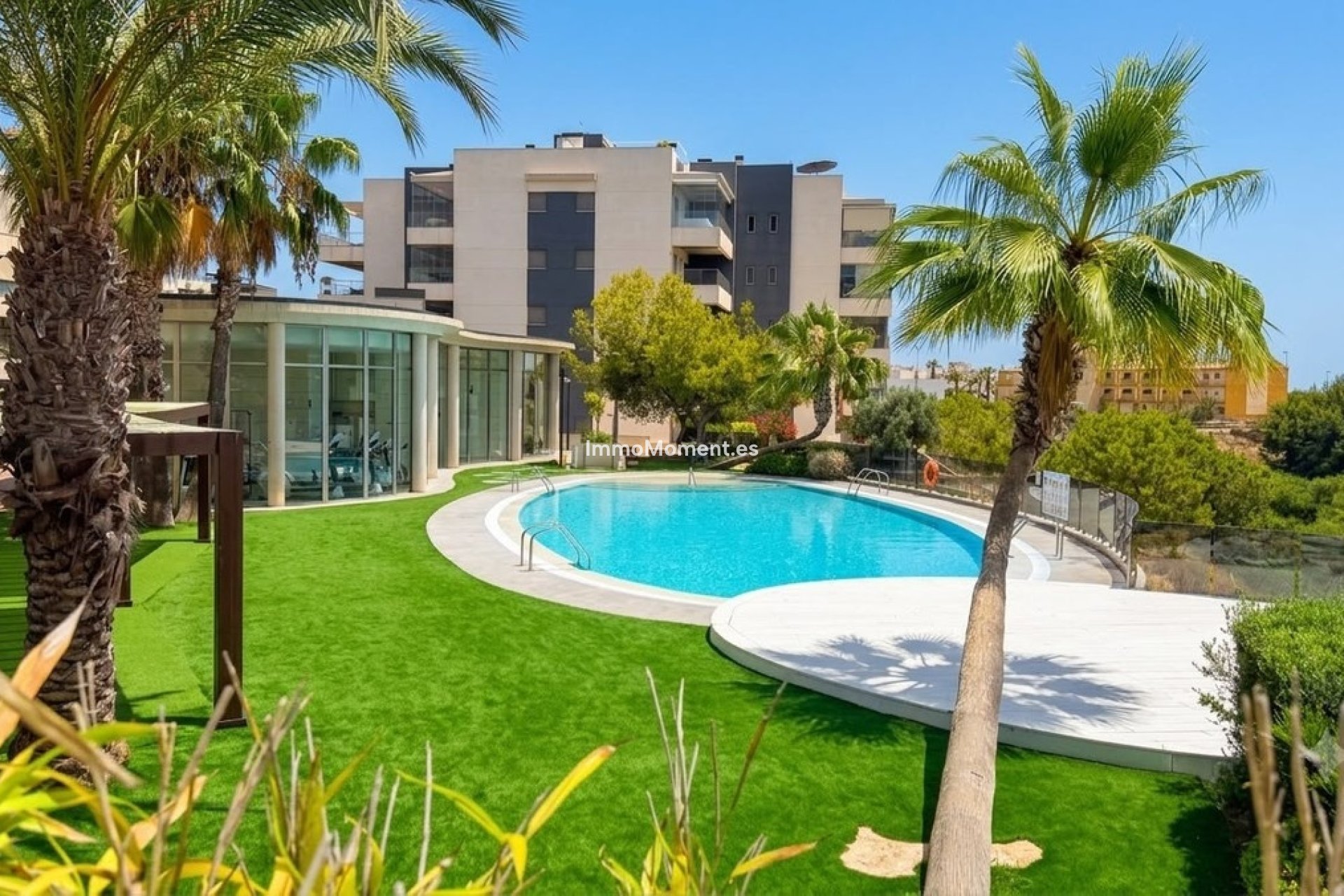Resale - Apartment - Orihuela Costa - Cabo roig - La Zenia