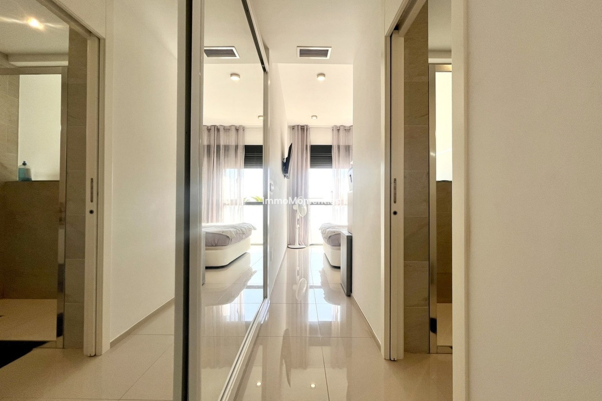 Resale - Apartment - Orihuela Costa - Los Dolses