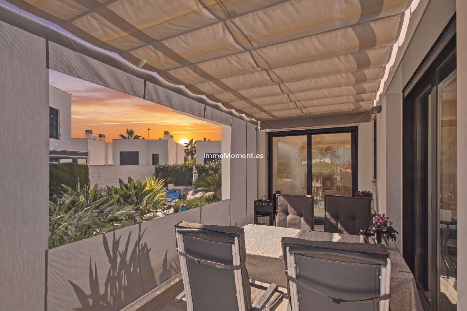Resale - Apartment - Orihuela Costa - Punta Prima