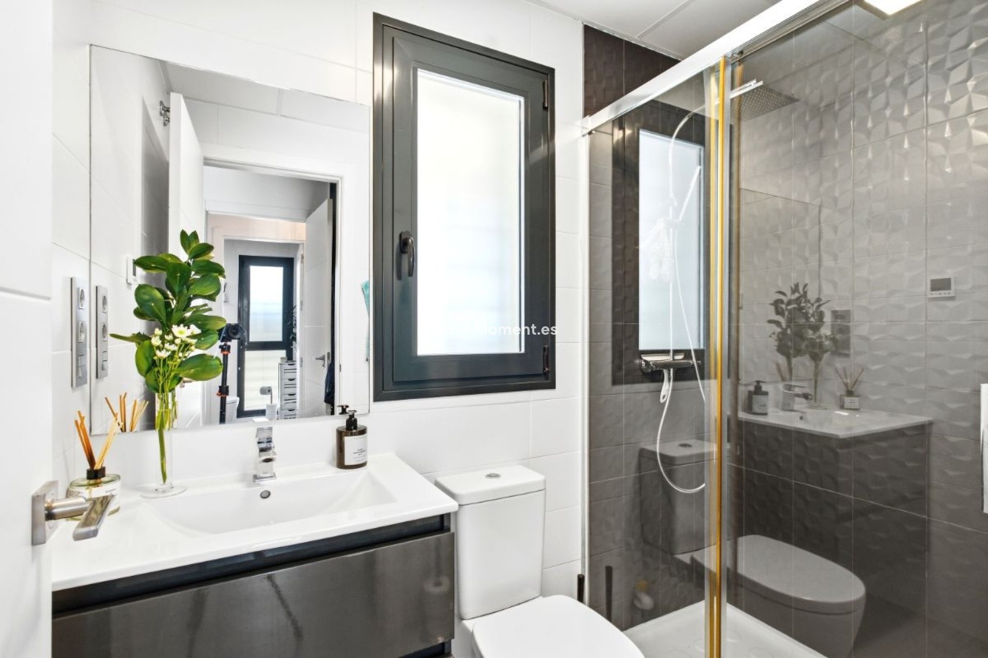 Resale - Apartment - Orihuela Costa - Punta Prima