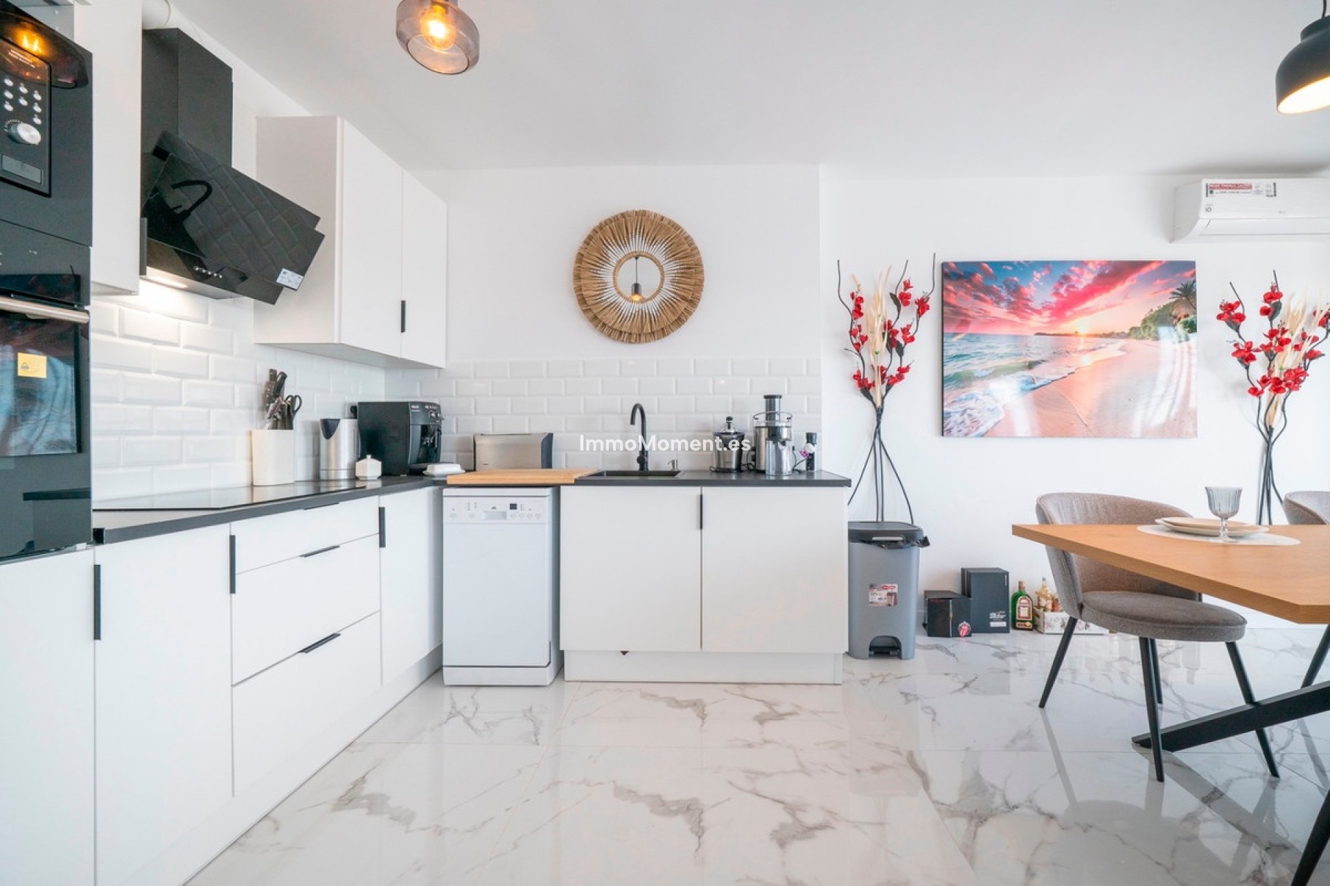 Resale - Apartment - Orihuela Costa - Punta Prima