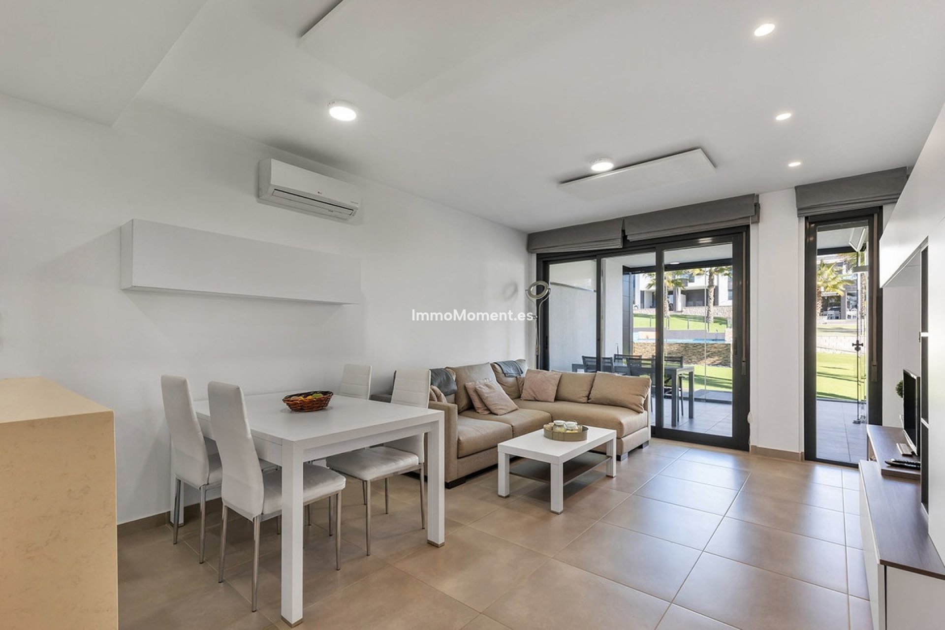 Resale - Apartment - Orihuela Costa - Punta Prima