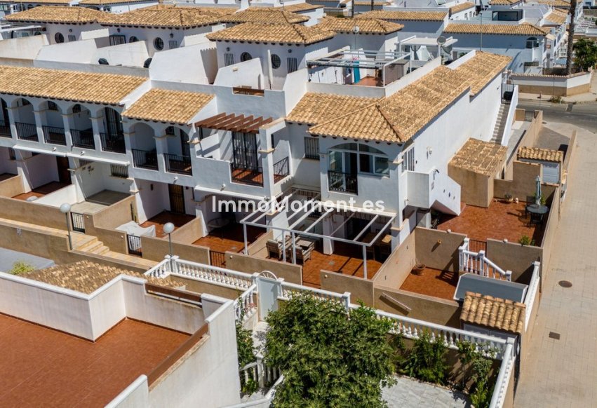 Resale - Apartment - Orihuela Costa - Punta Prima