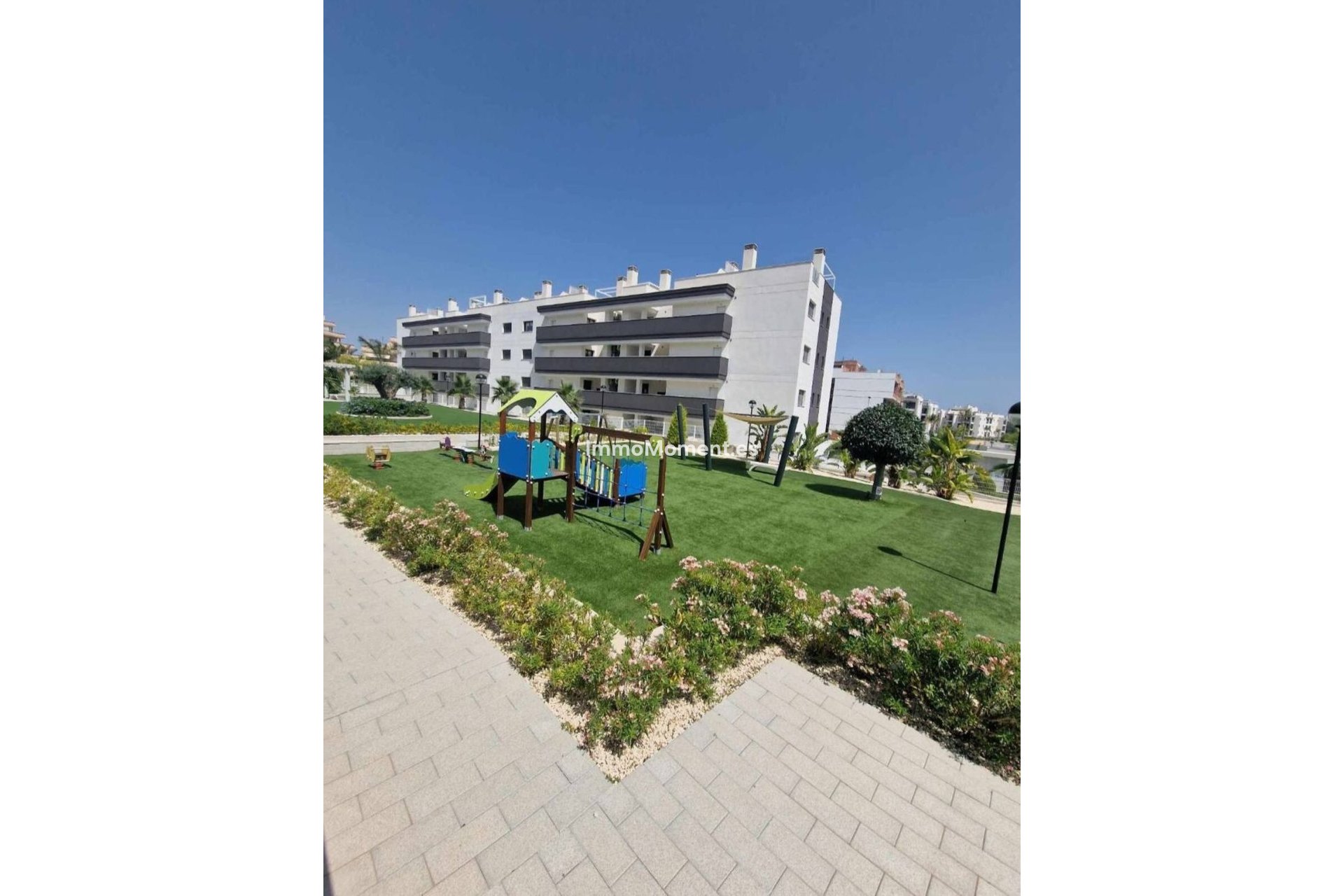 Resale - Apartment - Orihuela Costa - Villamartín