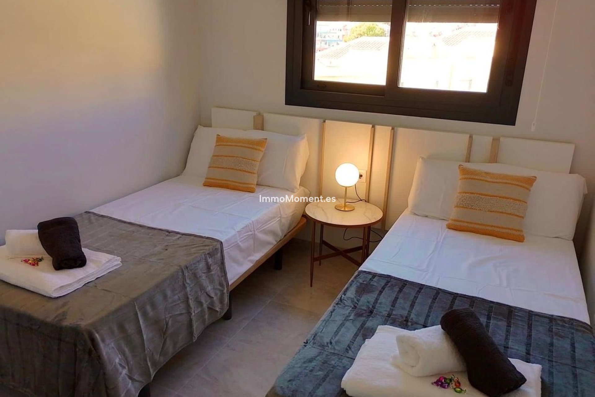 Resale - Apartment - Orihuela Costa - Villamartín