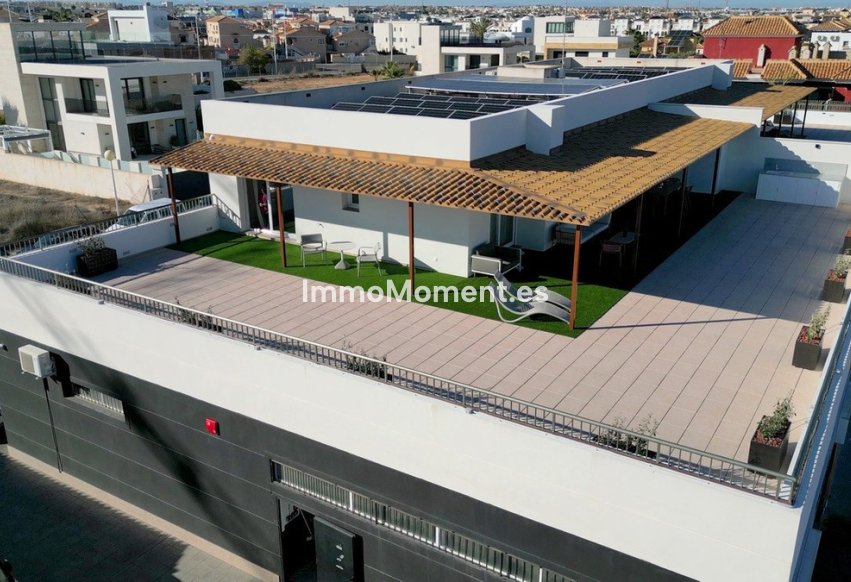 Resale - Apartment - Orihuela - La Zenia