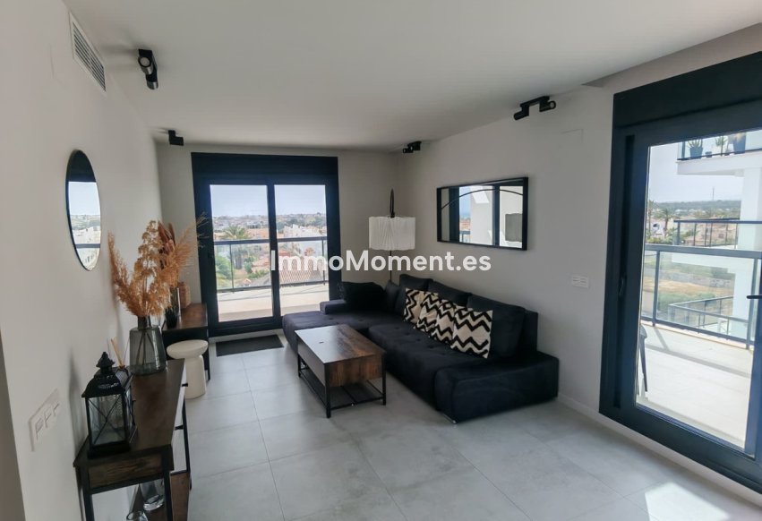 Resale - Apartment - Orihuela - Mil Palmeras