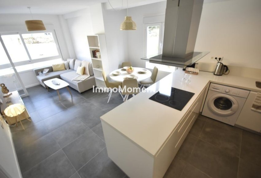 Resale - Apartment - Orihuela - Orihuela Costa