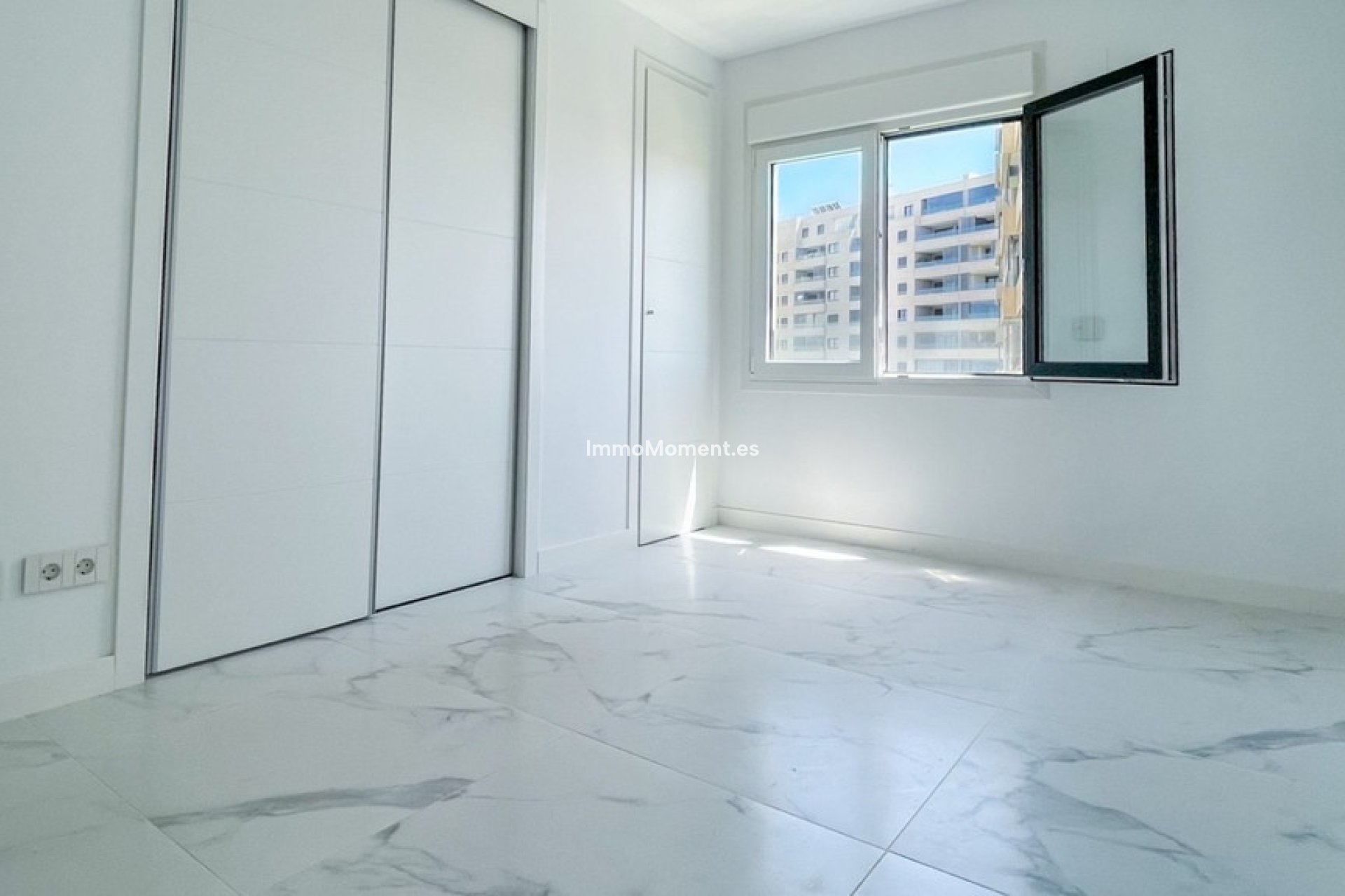 Resale - Apartment - Orihuela - Punta Prima