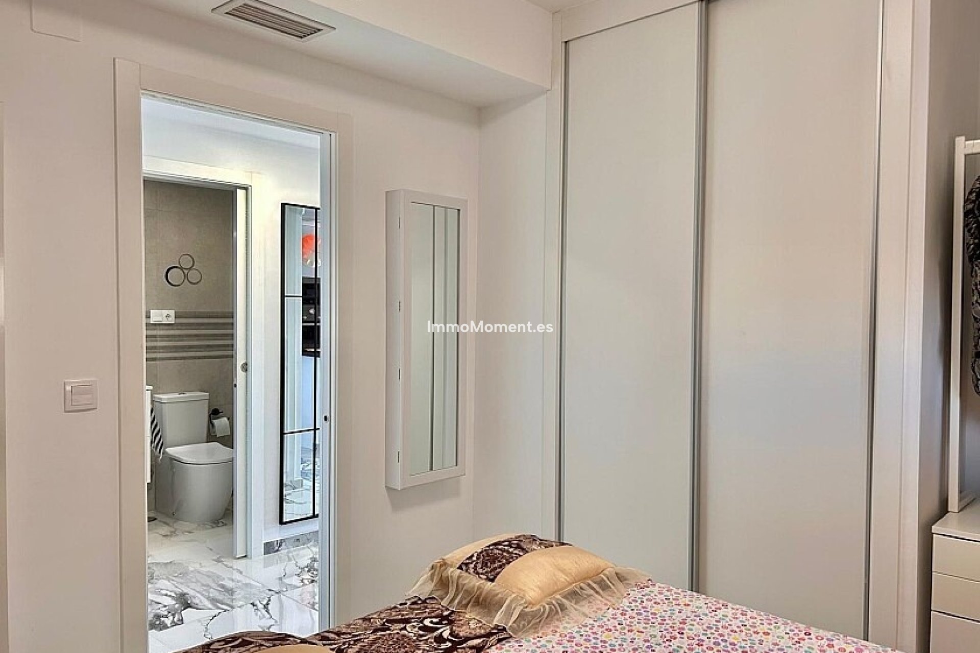 Resale - Apartment - Orihuela - Villamartin