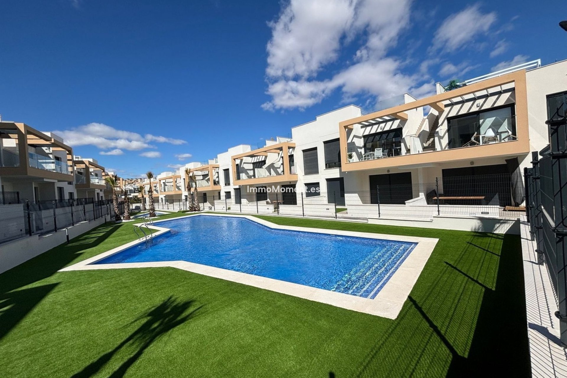 Resale - Apartment - Orihuela - Villamartin