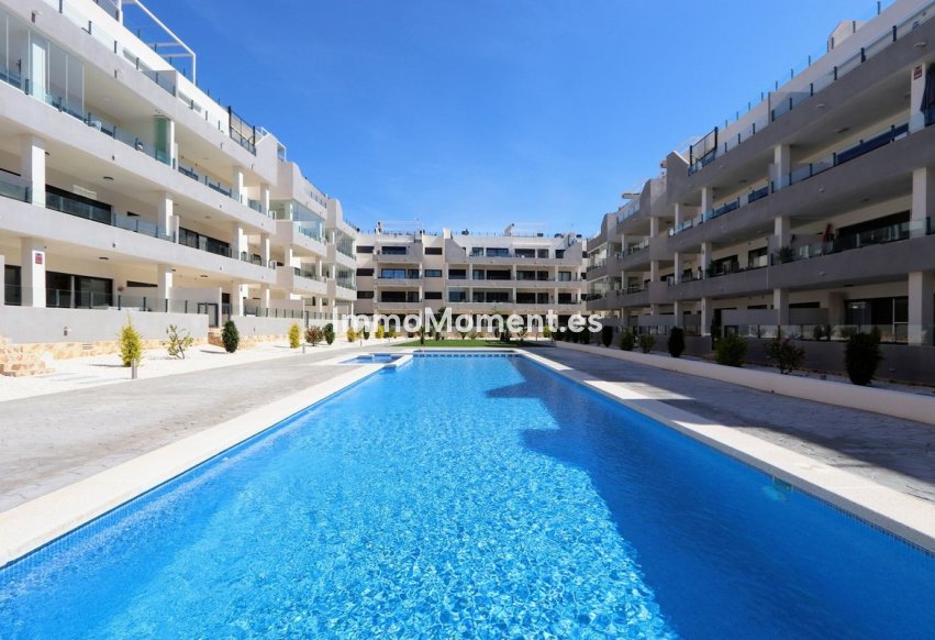 Resale - Apartment - Orihuela - Villamartín