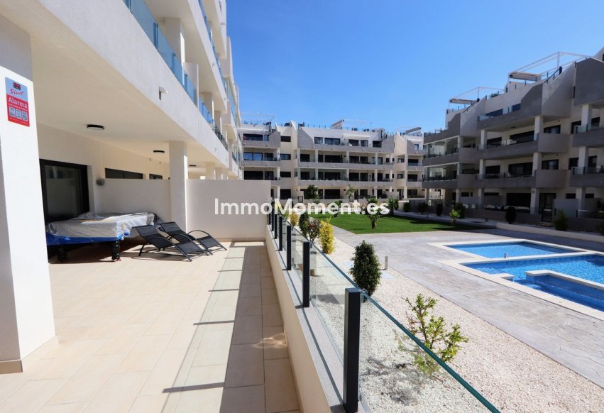 Resale - Apartment - Orihuela - Villamartín