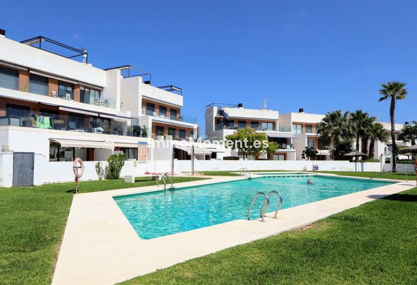 Resale - Apartment - Orihuela - Villamartín