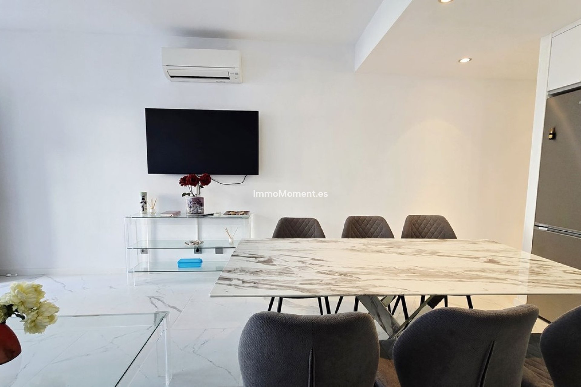 Resale - Apartment - Puerto Banús