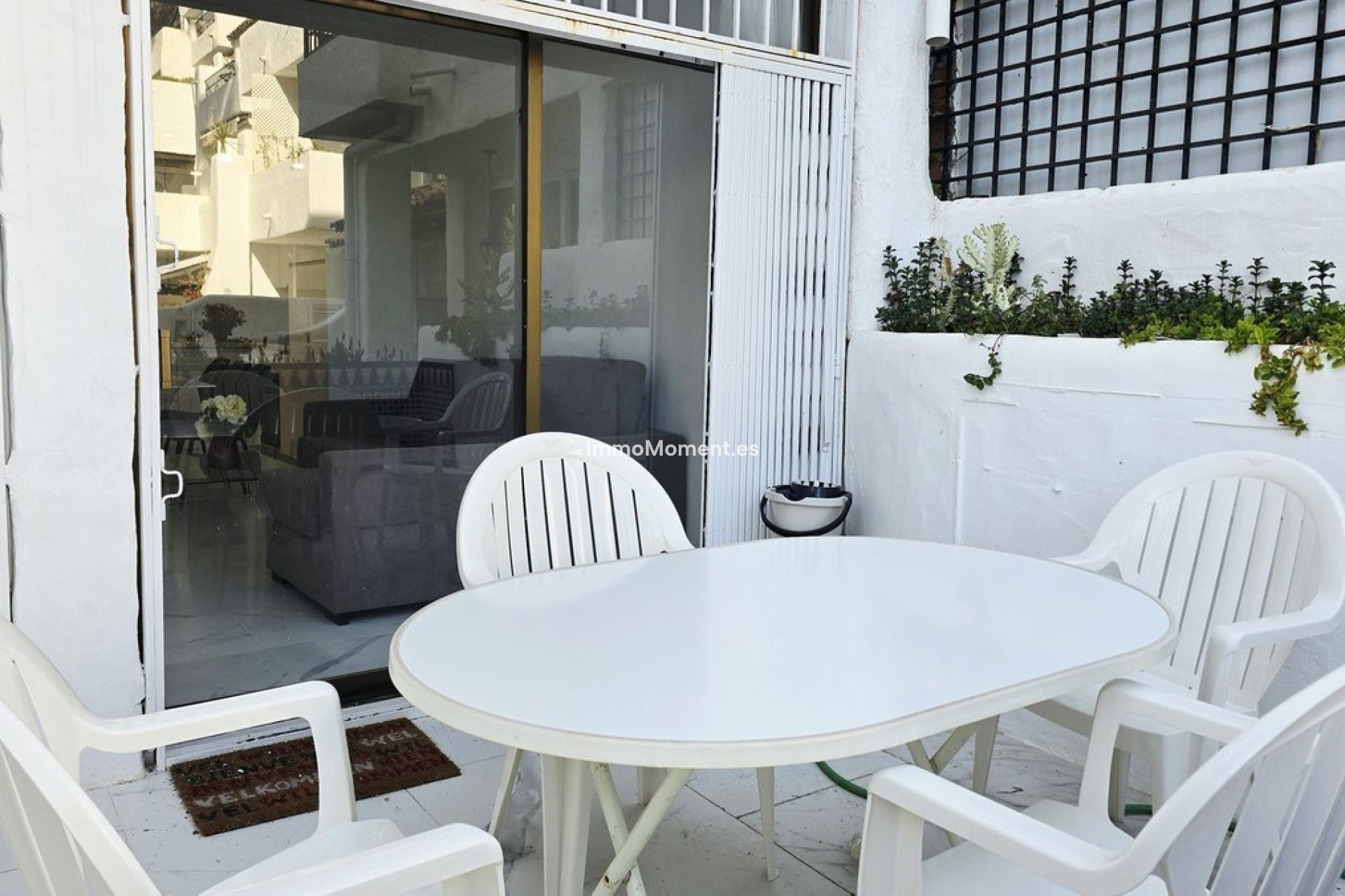 Resale - Apartment - Puerto Banús