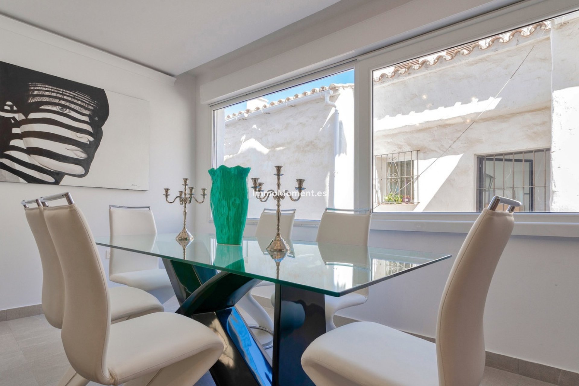 Resale - Apartment - Puerto Banús