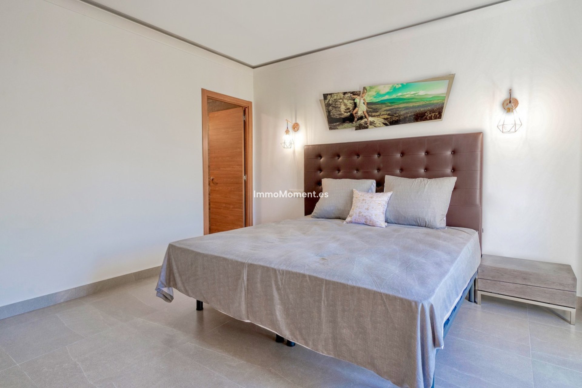 Resale - Apartment - Puerto Banús