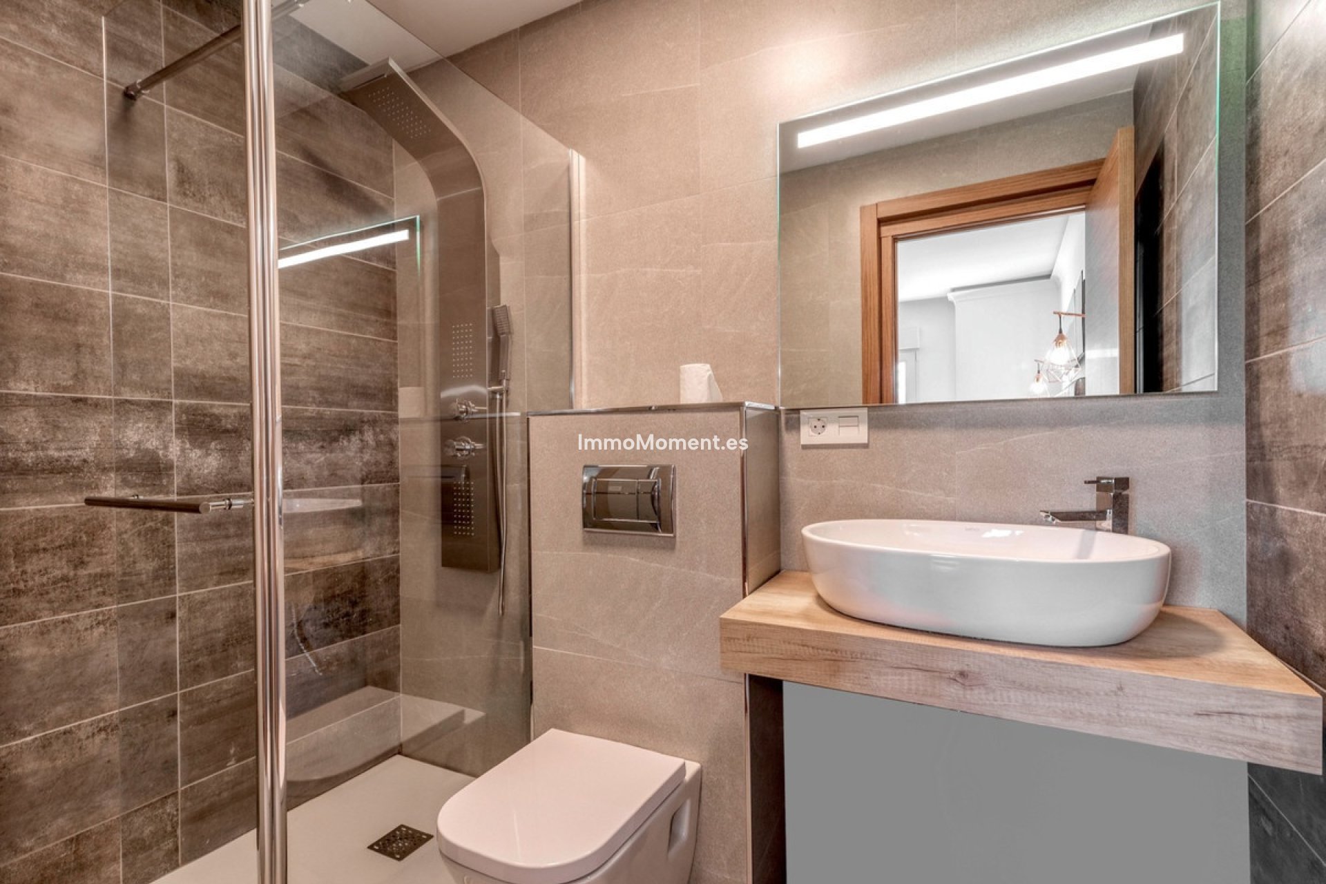 Resale - Apartment - Puerto Banús