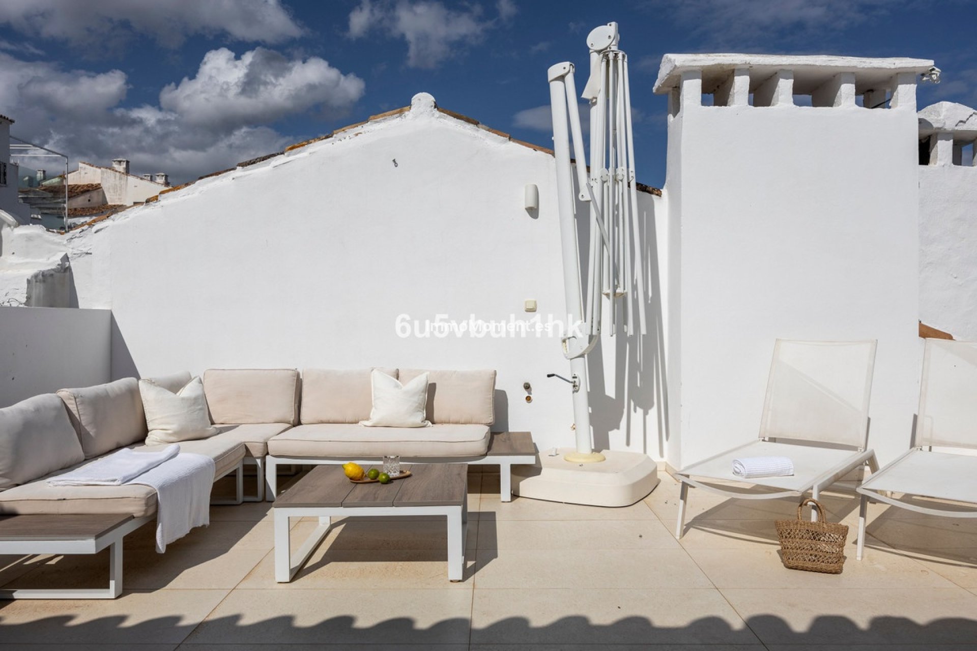 Resale - Apartment - Puerto Banús