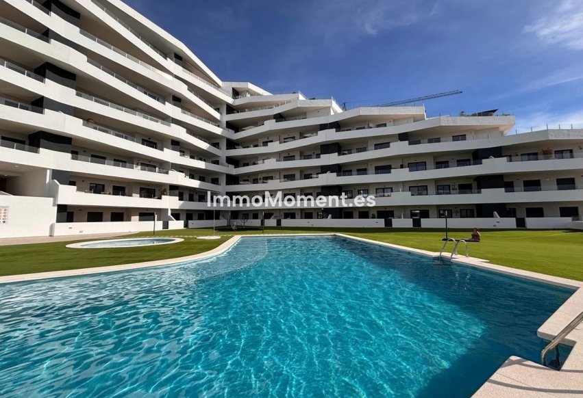 Resale - Apartment - San Miguel de Salinas - San Miguel