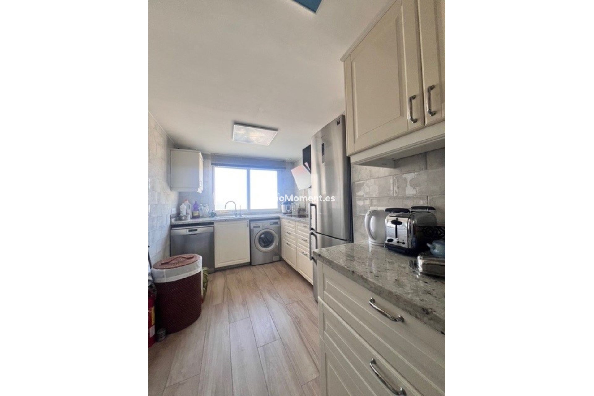 Resale - Apartment - San Pedro de Alcántara - Costa del Sol