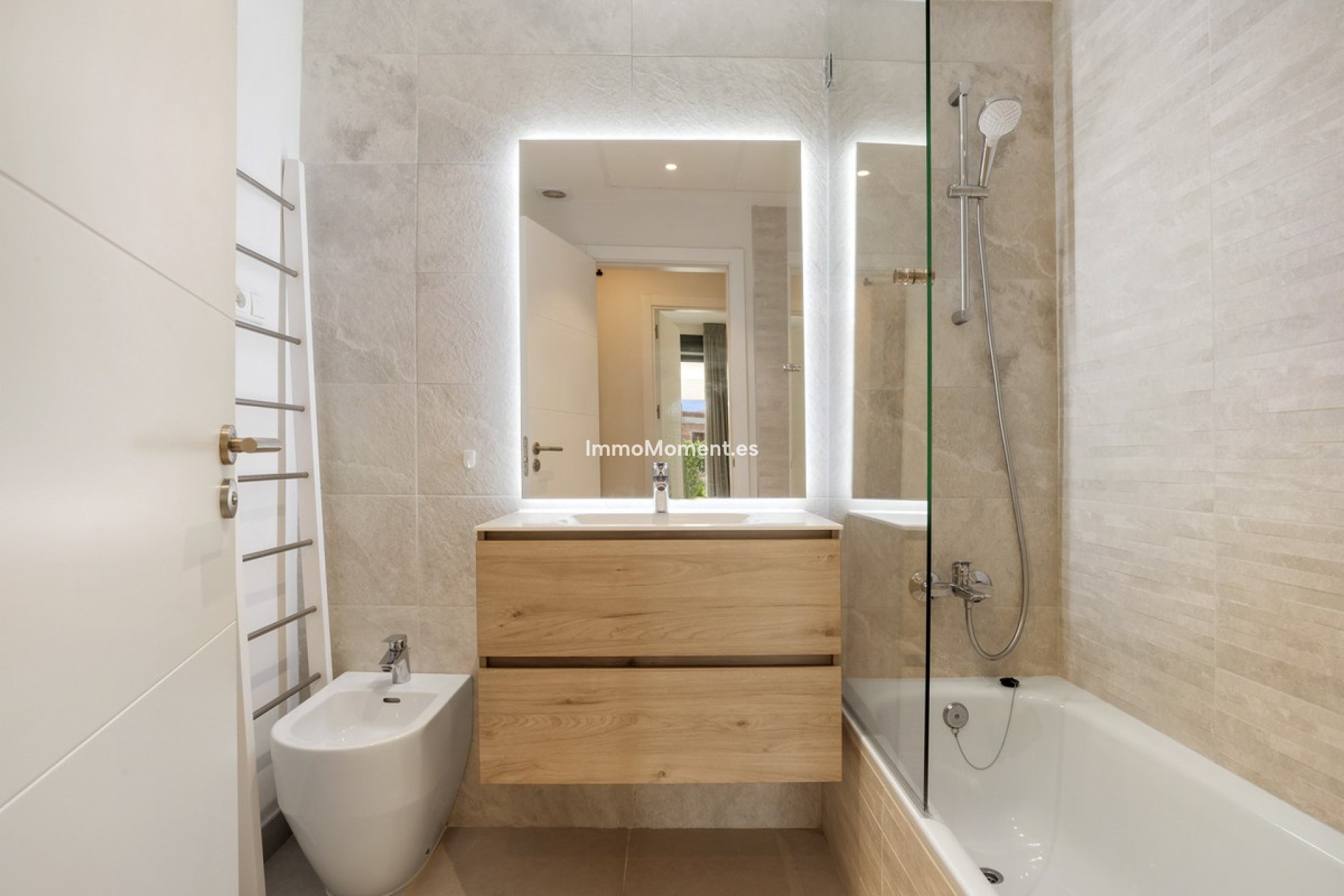 Resale - Apartment - Sotogrande - Sotogrande Alto