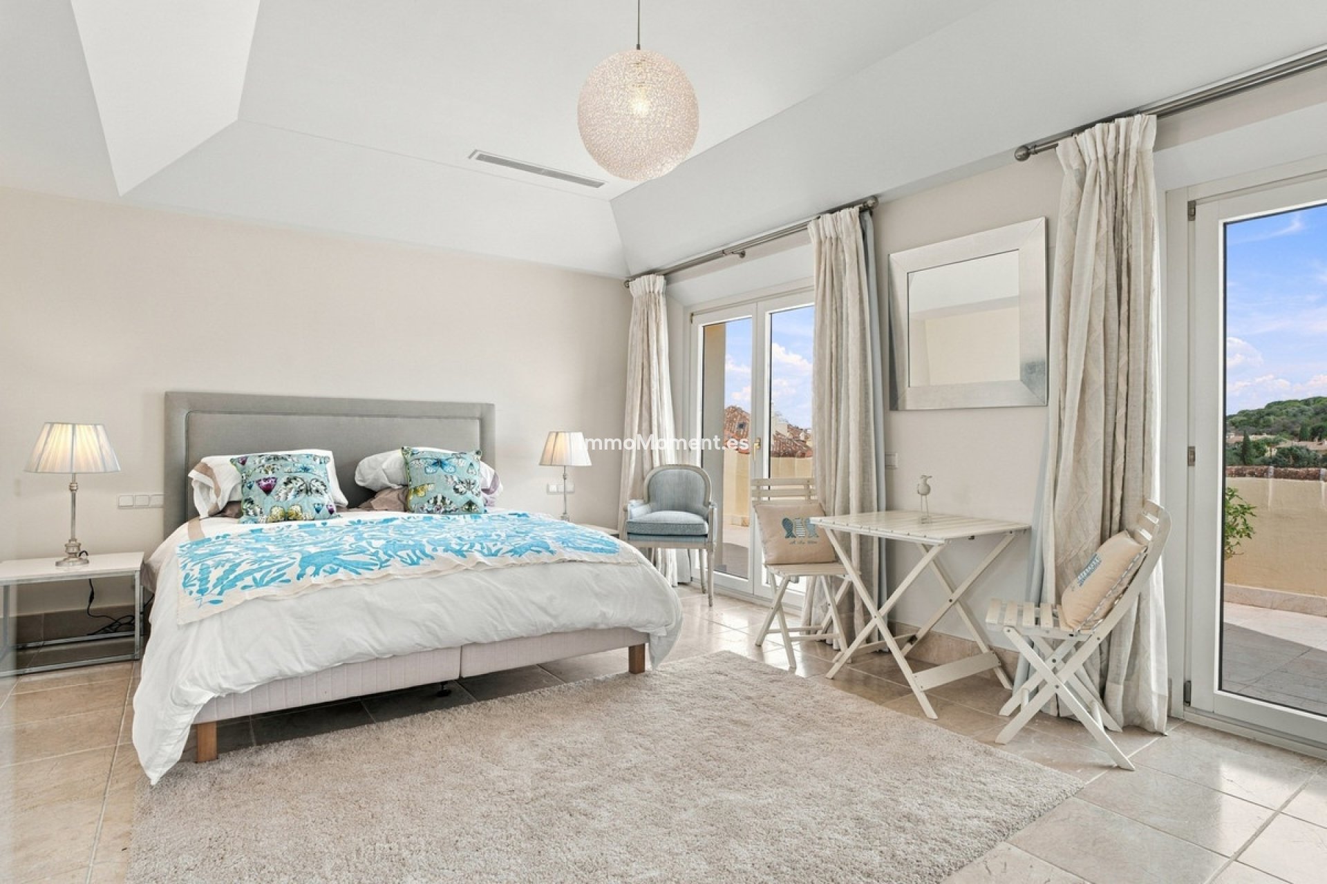 Resale - Apartment - Sotogrande - Sotogrande Alto