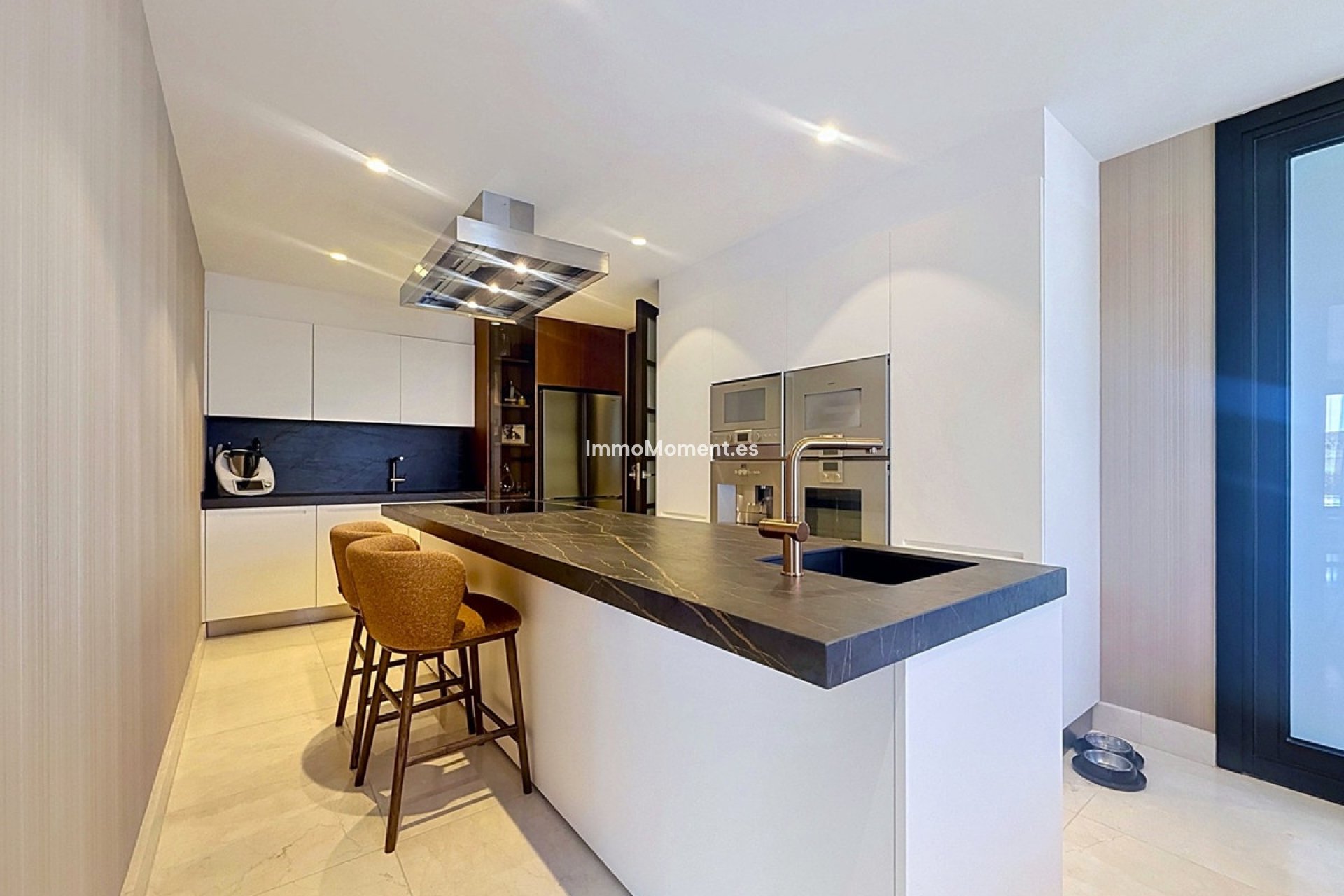Resale - Apartment - Sotogrande - Sotogrande Alto