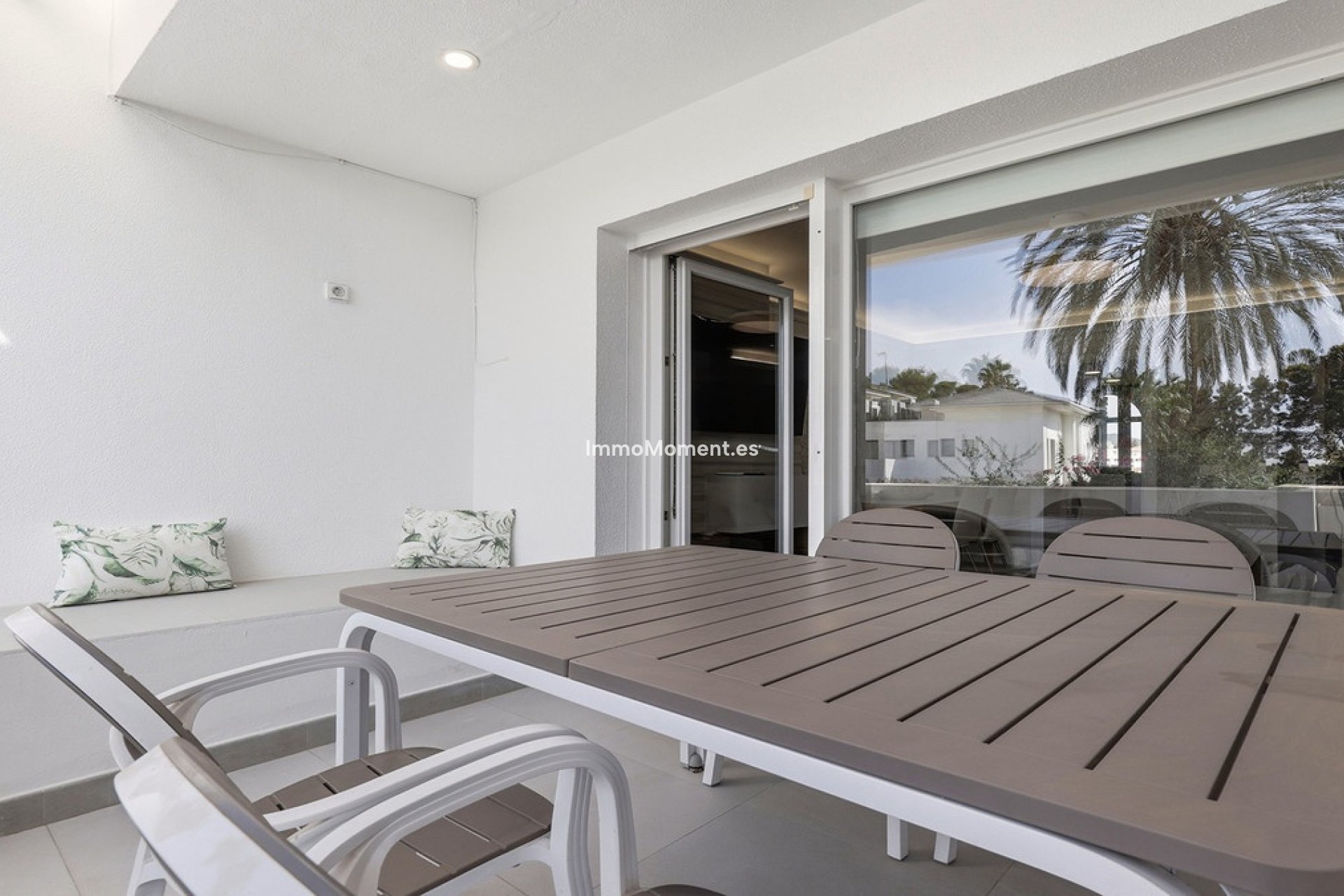 Resale - Apartment - Sotogrande - Sotogrande Costa