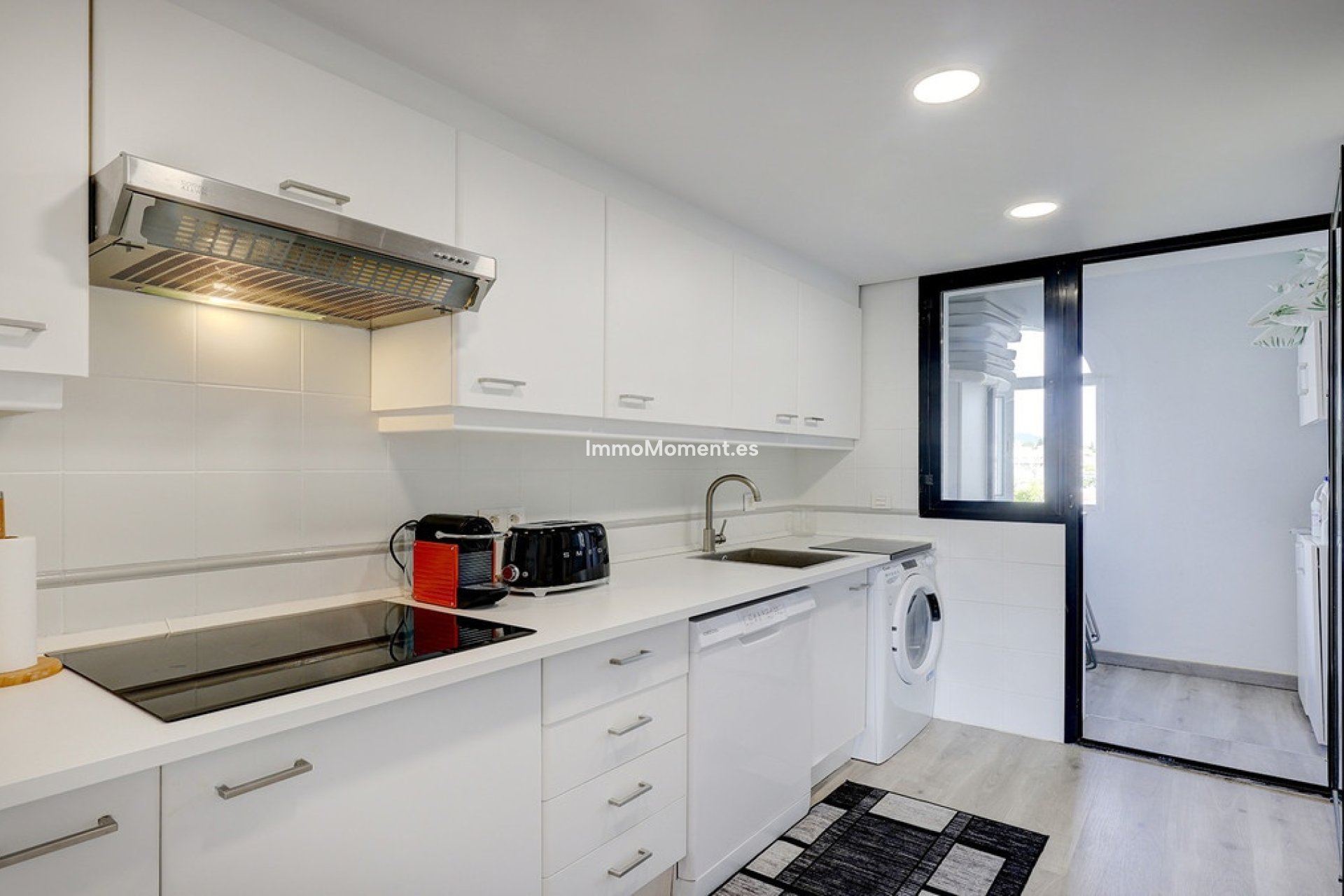 Resale - Apartment - Sotogrande - Sotogrande Costa