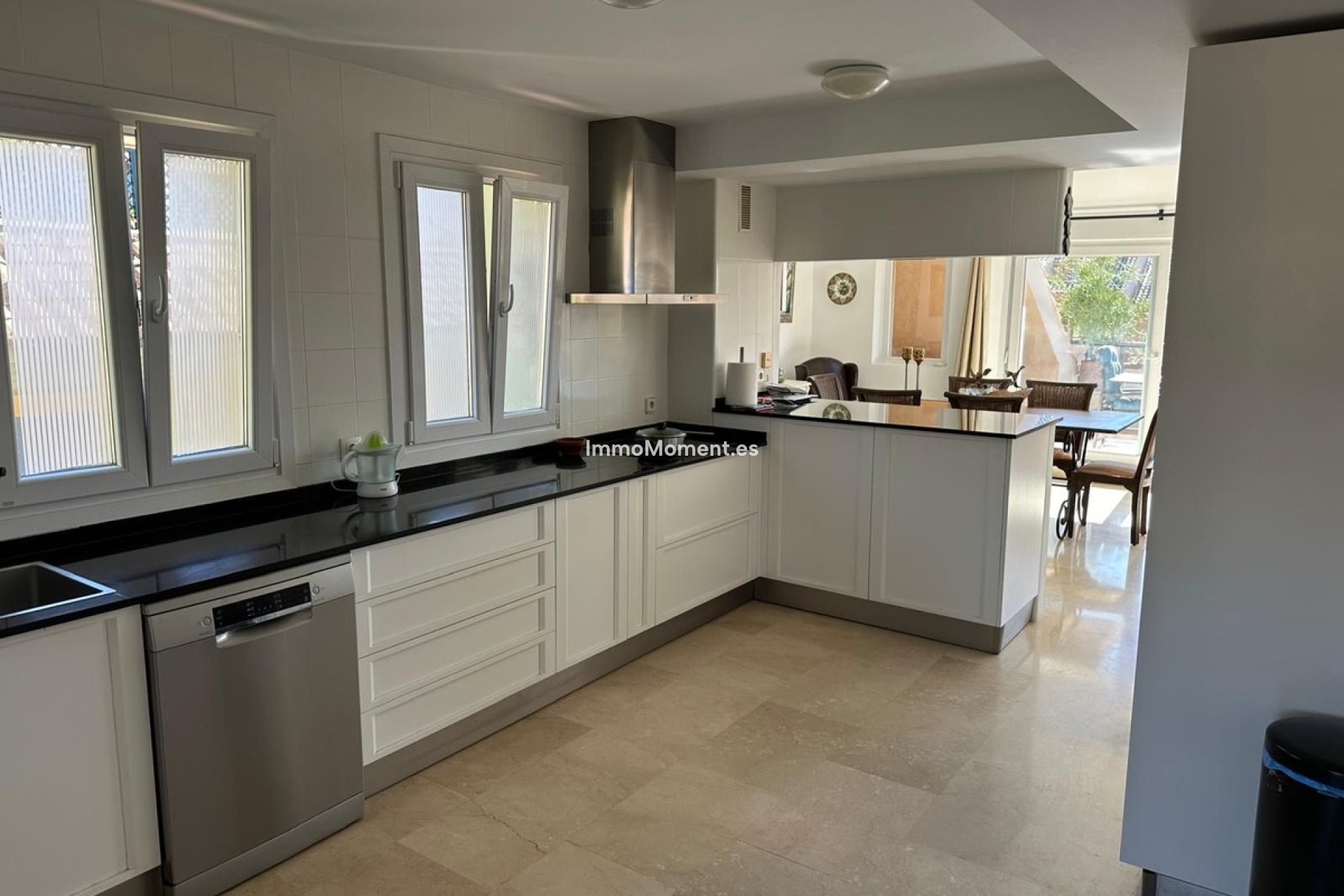 Resale - Apartment - Sotogrande - Sotogrande Puerto