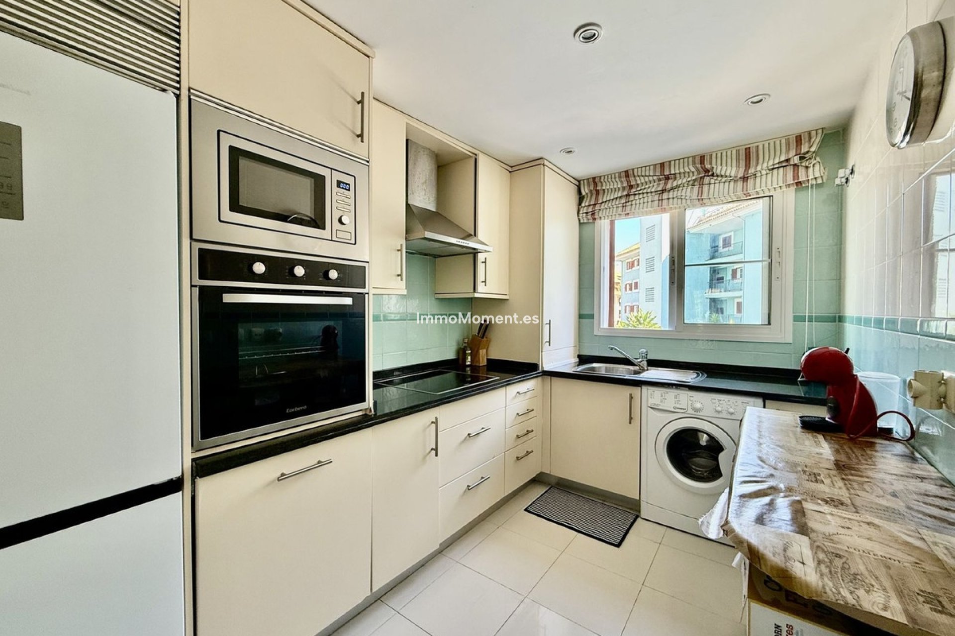 Resale - Apartment - Sotogrande - Sotogrande Puerto