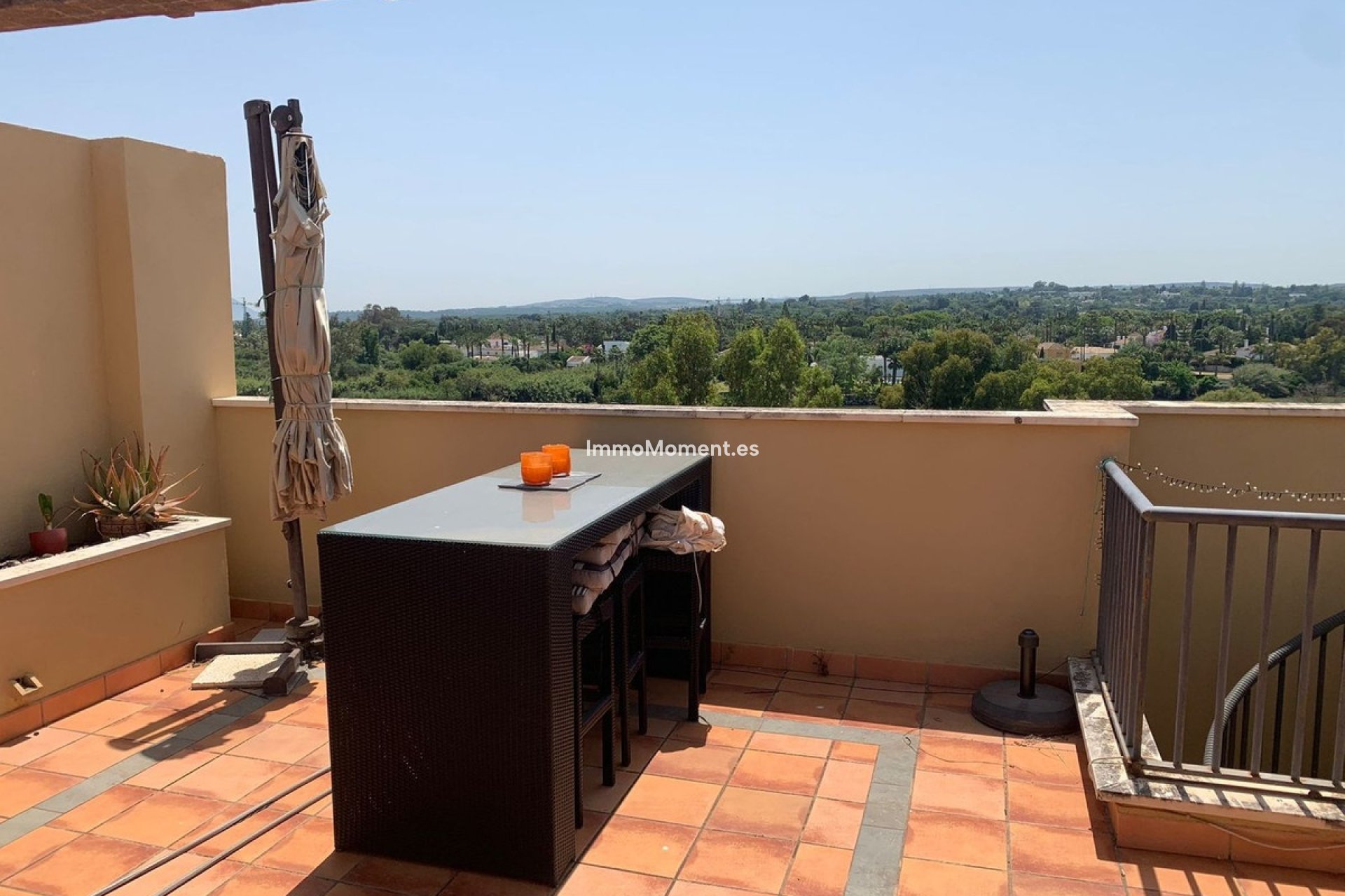 Resale - Apartment - Sotogrande