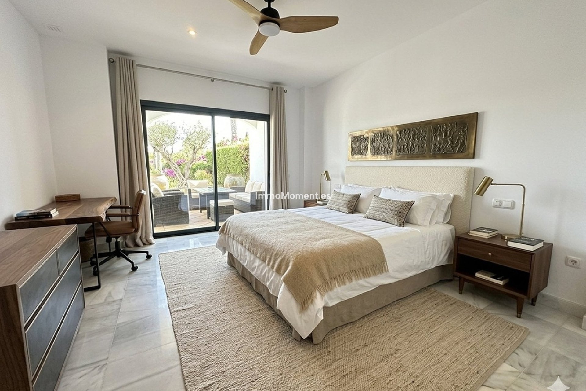 Resale - Apartment - Sotogrande