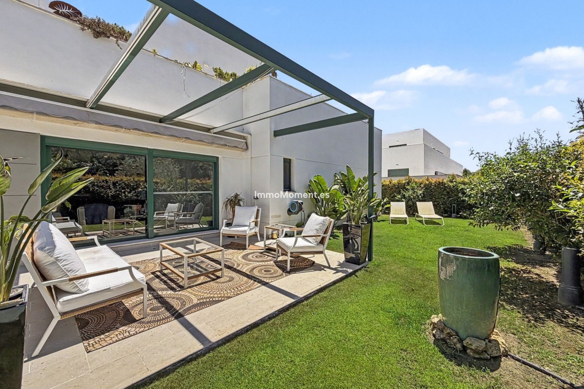 Resale - Apartment - Sotogrande