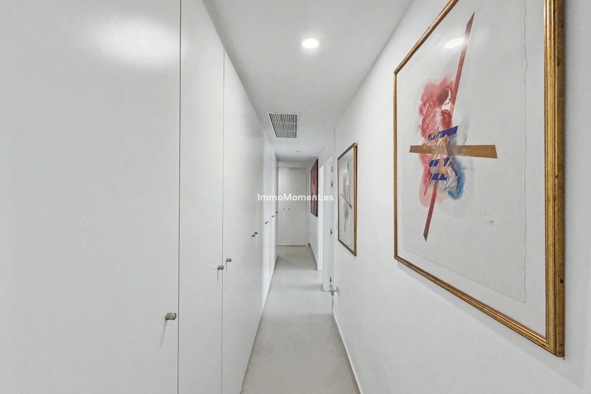 Resale - Apartment - Sotogrande