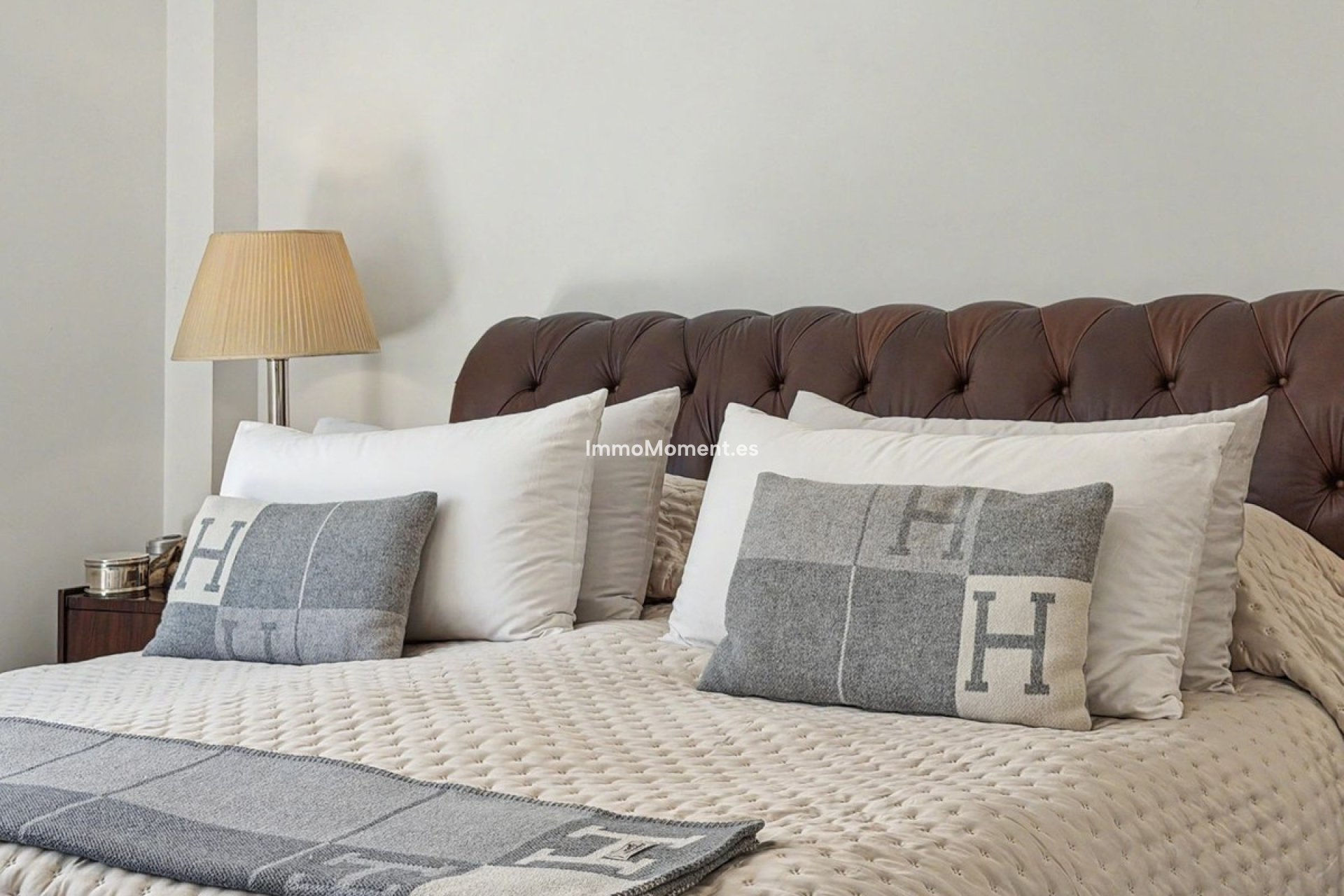 Resale - Apartment - Sotogrande