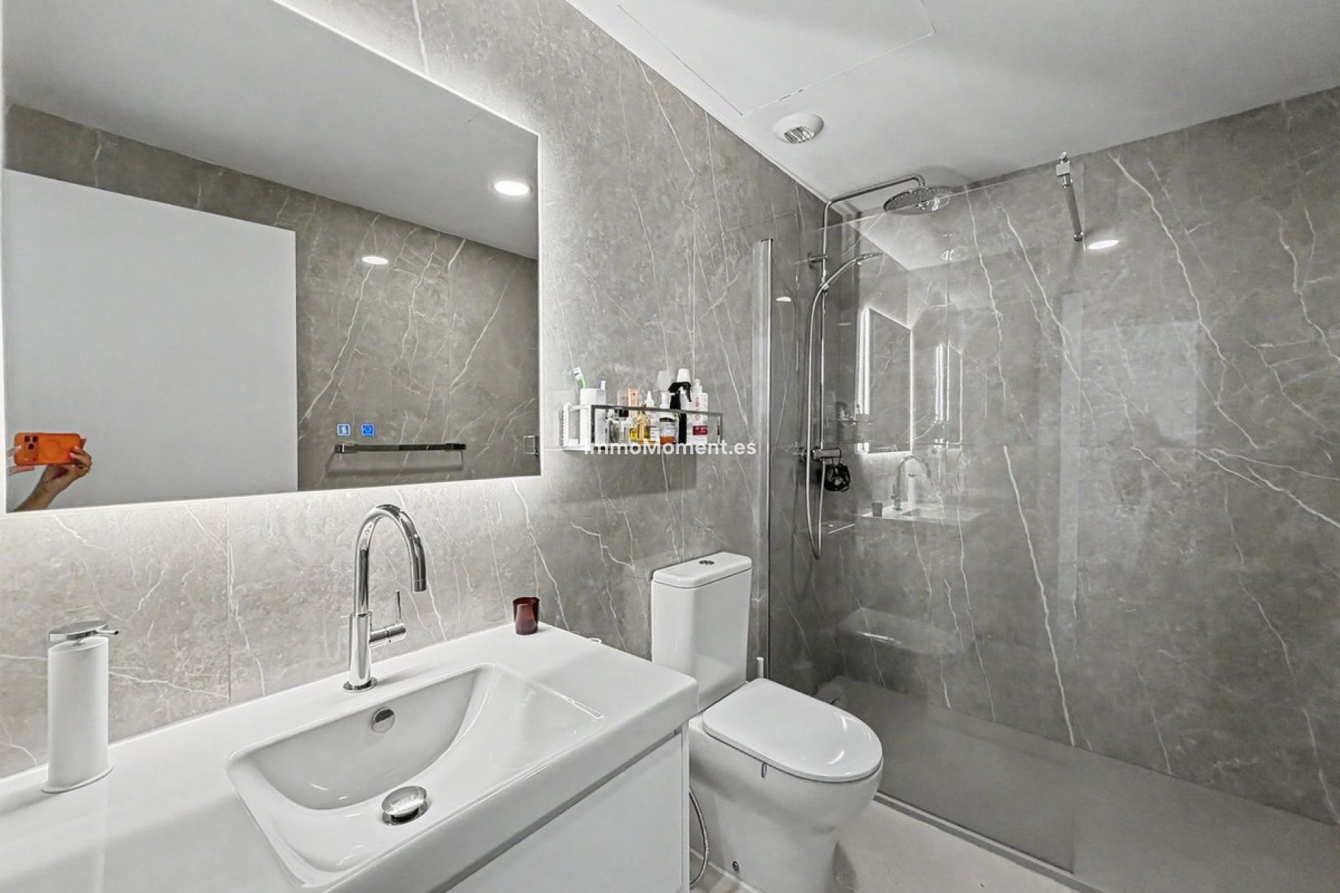 Resale - Apartment - Sotogrande