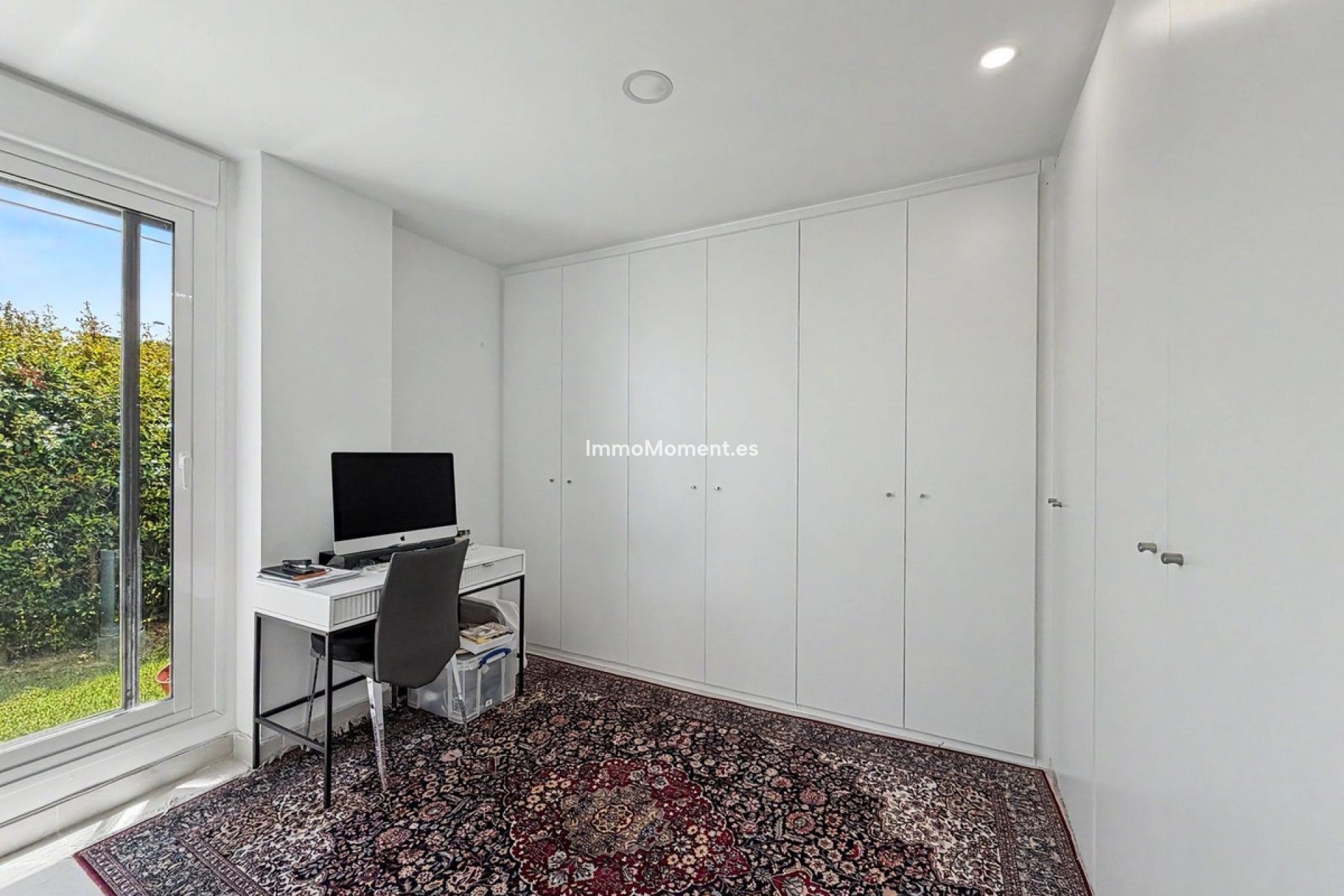 Resale - Apartment - Sotogrande