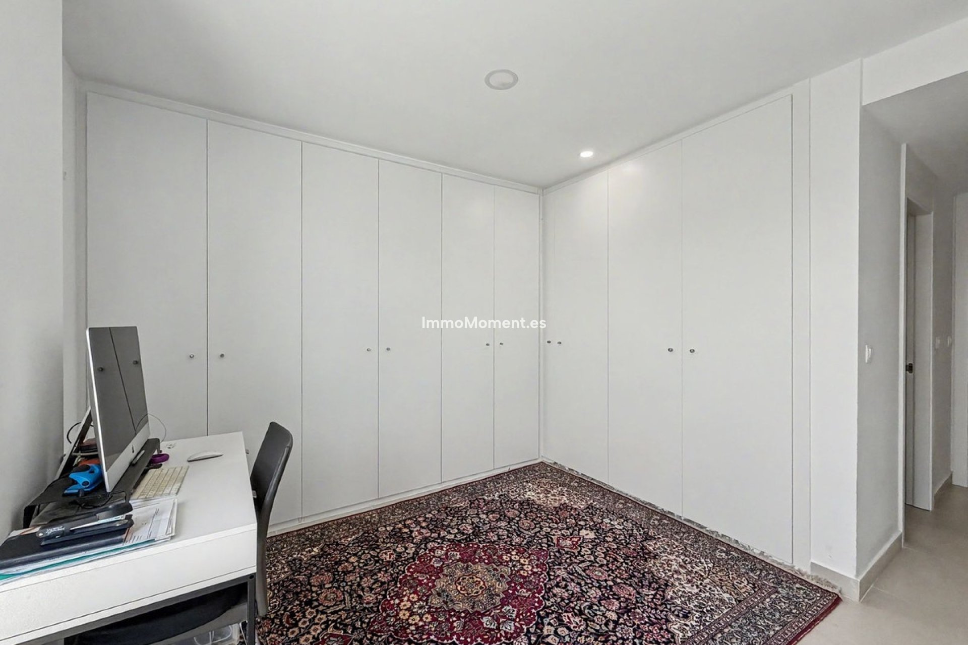 Resale - Apartment - Sotogrande