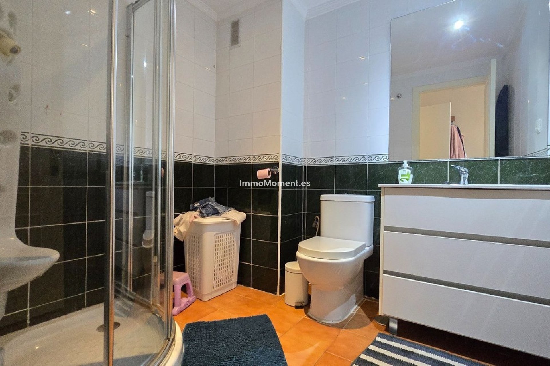 Resale - Apartment - Torremolinos - El Pinillo