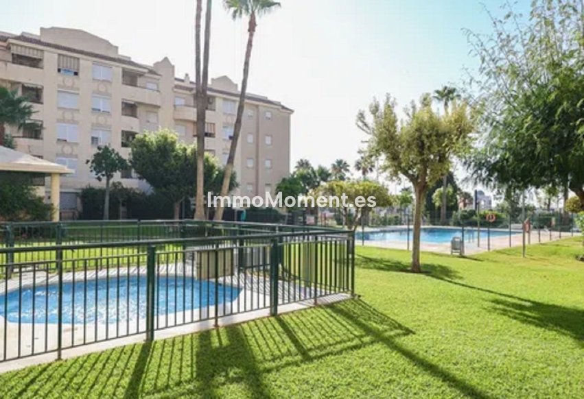 Resale - Apartment - Torremolinos - El Pinillo
