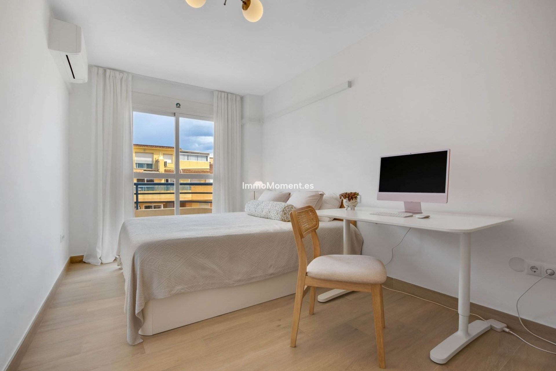 Resale - Apartment - Torremolinos - El Pinillo