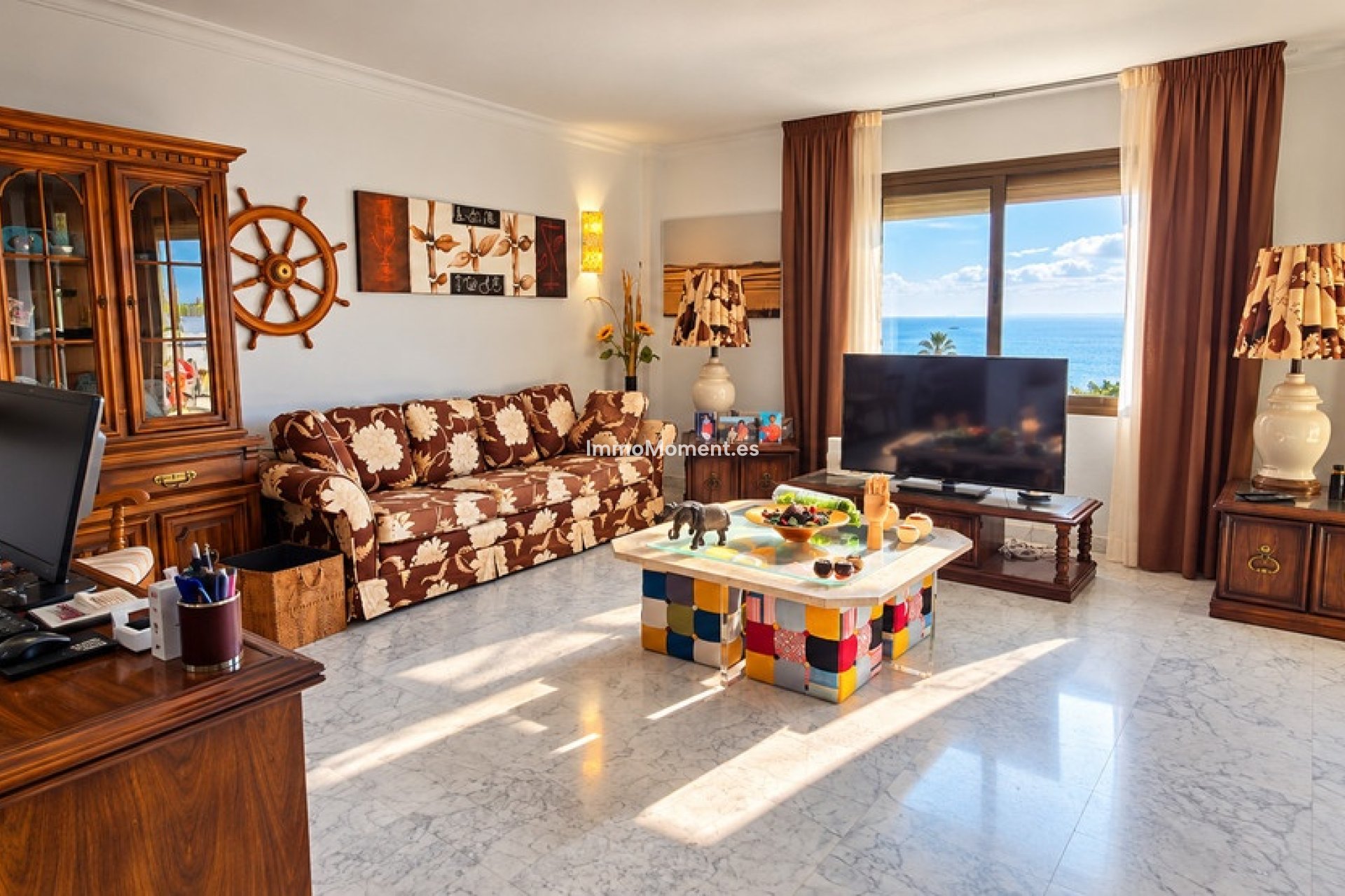 Resale - Apartment - Torremolinos - La Carihuela