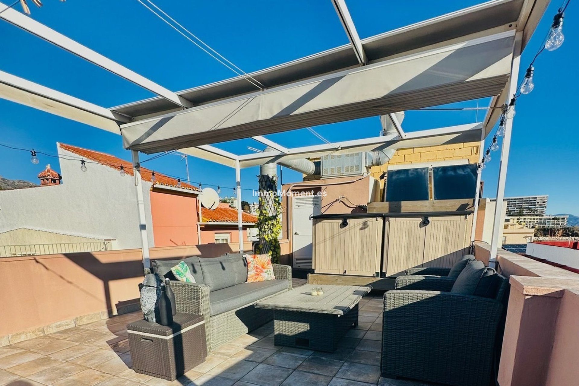 Resale - Apartment - Torremolinos - La Carihuela