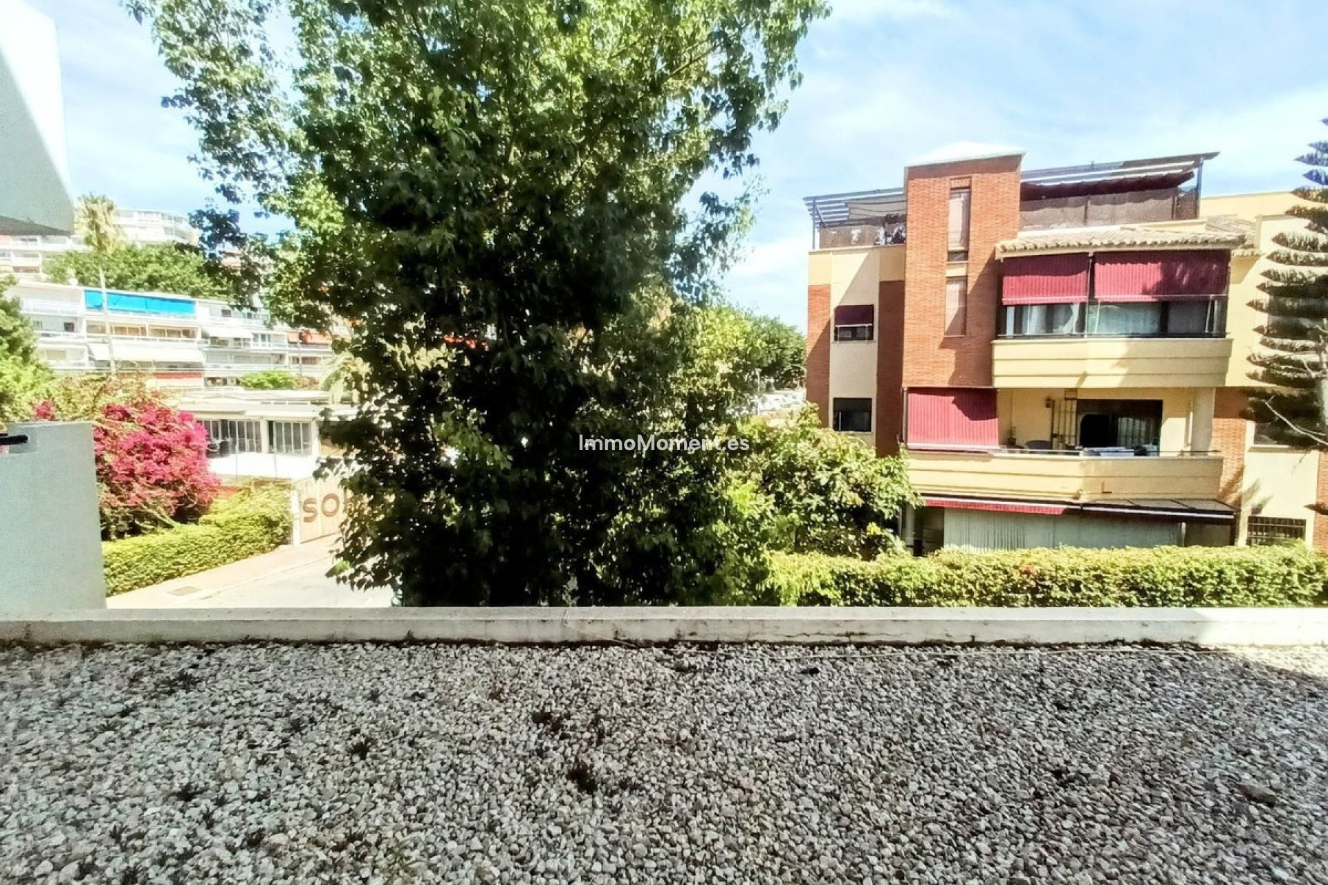 Resale - Apartment - Torremolinos - La Carihuela